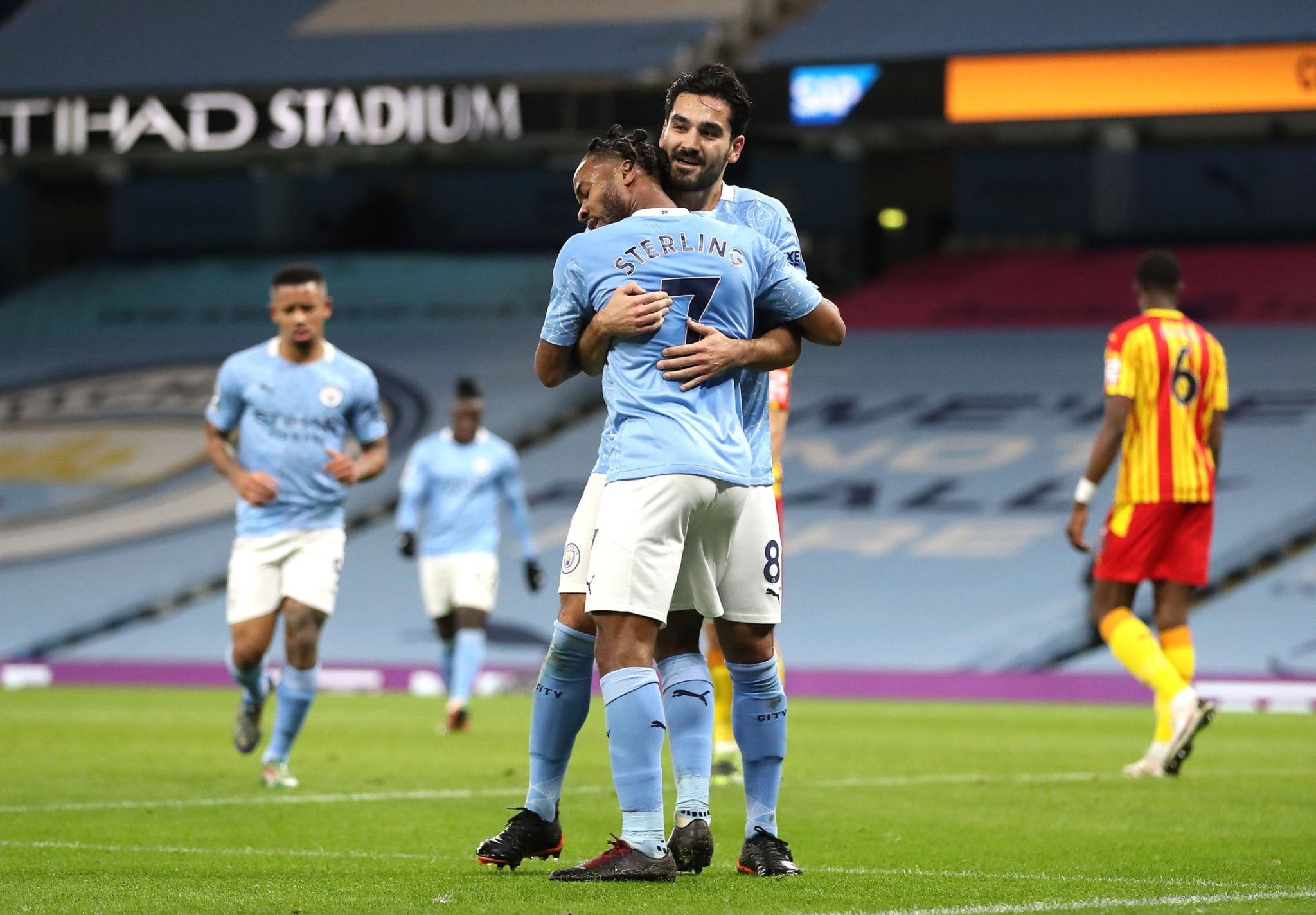 往源于他们 往源于他们