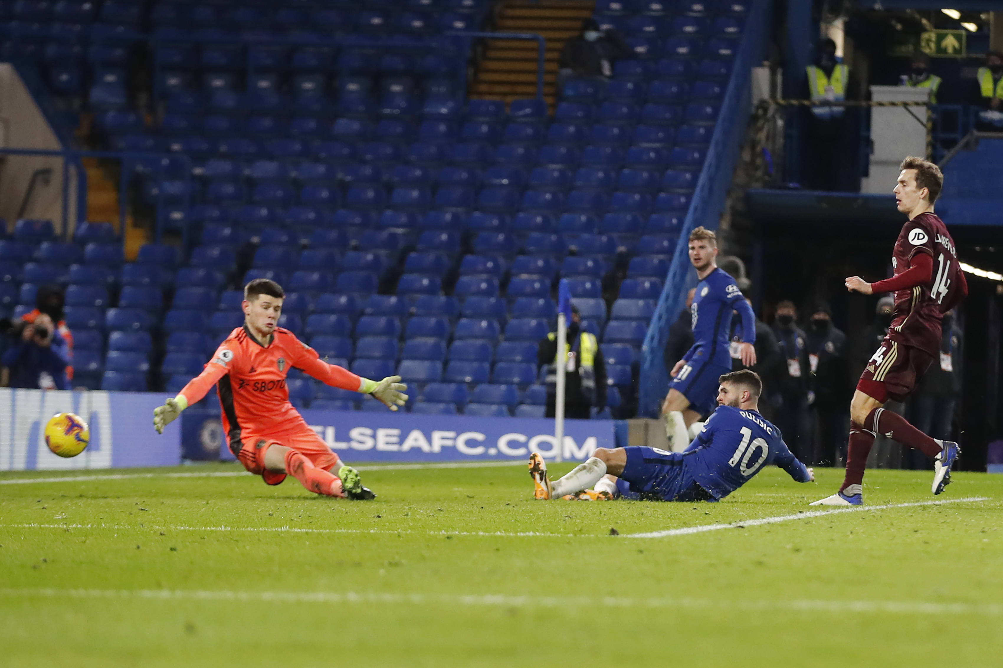 攻幫助球隊 攻幫助球隊